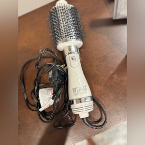 Hot Tools Professional White Hair Styling Brush